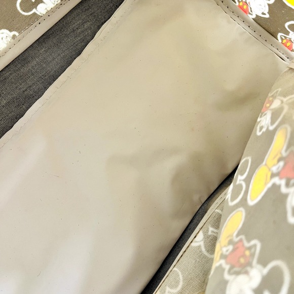 Walt Disney World Mickey Mouse Black Canvas Tote Duffle Gym Travel Bag - Picture 12 of 12